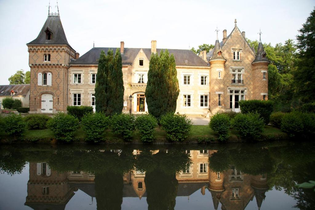 Hostellerie Du Château Les Muids La Ferté-Saint-Aubin Exterior foto